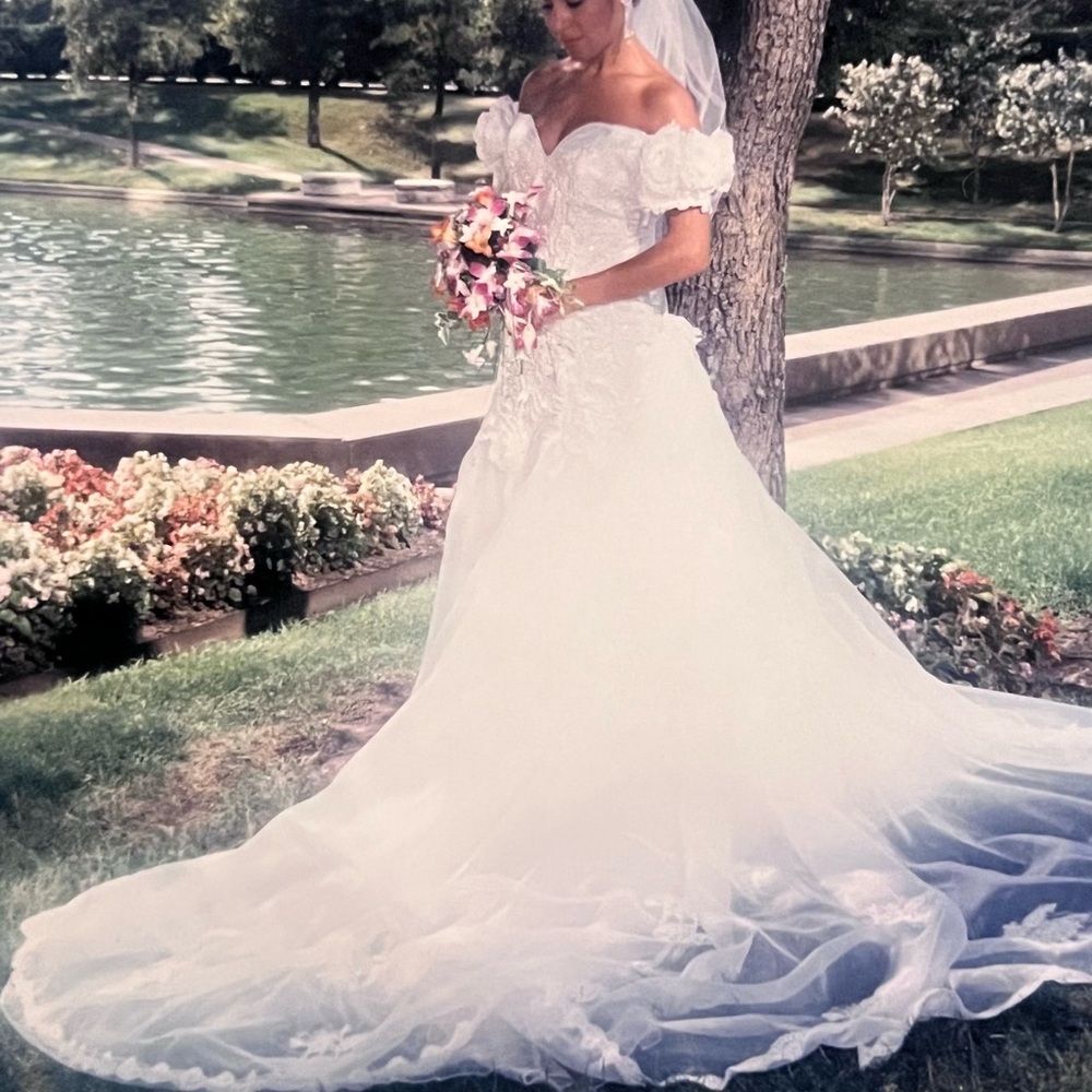 Vintage Victorian wedding dress, includes train and veil